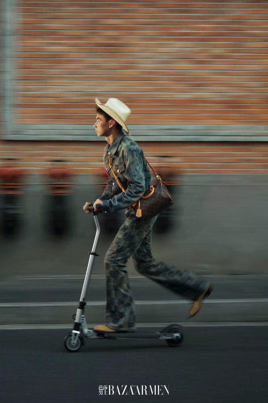 Moovi 6 Inch Nova Electric Scooter
