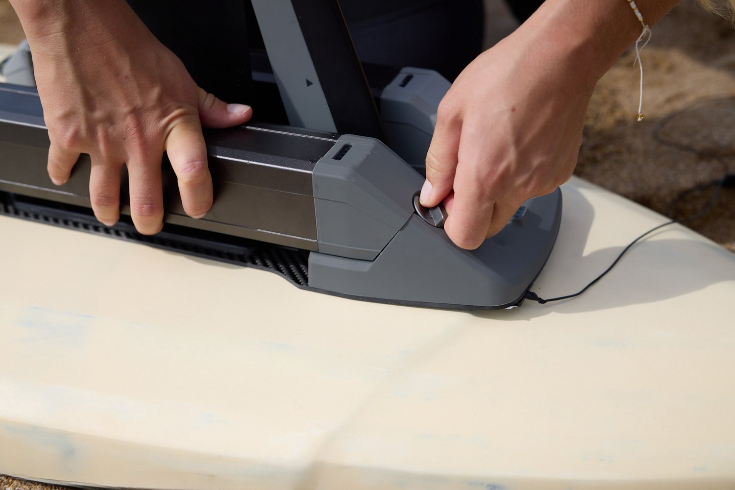 Twist-N-Lock Battery locking mechanism